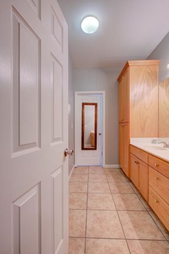 1429 Emerald Dr, Livingston CA  95334-9490 exterior