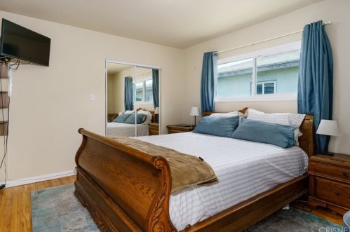 10414 Ferina St, Bellflower CA  90706-4121 exterior