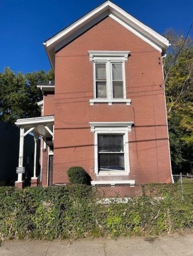 3759 Borden St, Cincinnati, OH 45223-2310