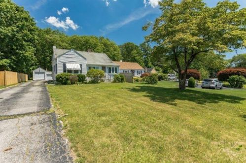 6 Reservoir Ave, Providence RI  02907-3430 exterior