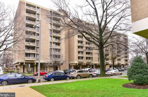 1250 4th St, Washington DC  20002-3457 exterior