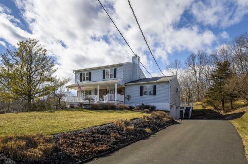 115 Kelly Rd, Red Hook, NY 12571-1145