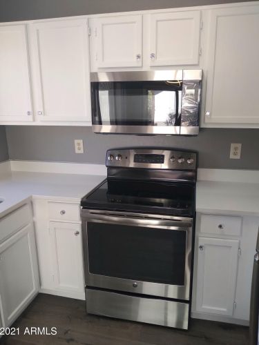 1569 Torrey Pines Ln, Chandler AZ  85249-8523 exterior