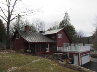 14 Prospect St, West Woodstock, VT 05091-1286