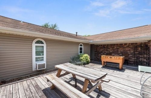 2521 22nd Ave, Texas City, TX 77590-4709