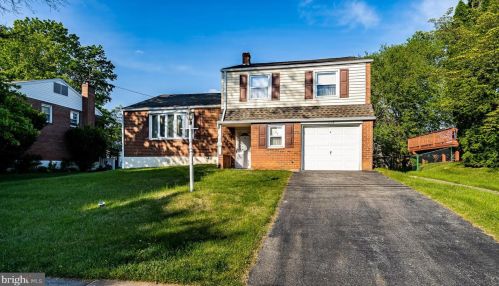 714 Springdell Rd, Norristown, PA 19406-1765