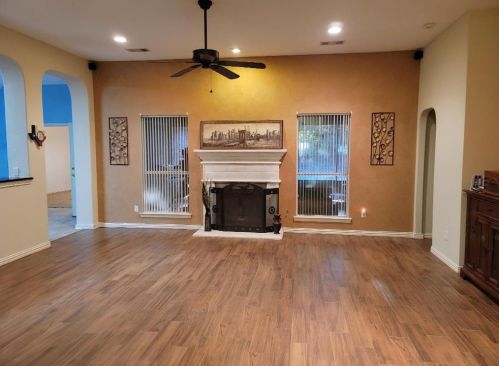 3813 Harvest Glen Dr, Denton, TX 76208-7506