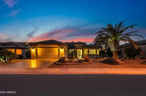 15155 Daybreak Dr, Sun City, AZ 85374-2047