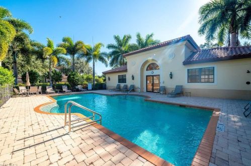 27035 Serrano Way, Bonita Springs FL  34135-4406 exterior