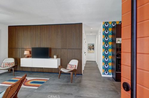 2221 Francis Dr, Palm Springs CA  92262-2553 exterior