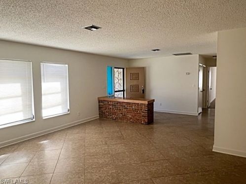 111 Lee Blvd, Lehigh Acres FL  33936-6146 exterior