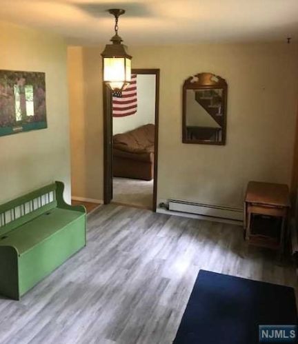 36 Crest Hill Dr, Wantage NJ  07461-4020 exterior