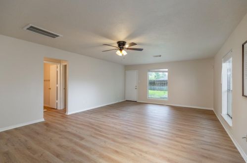 15238 Grassington Dr, Channelview TX  77530-4574 exterior