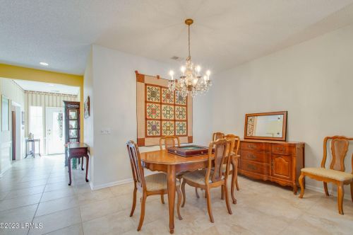 37 Rose Bush Ln, Bluffton SC  29909-6093 exterior