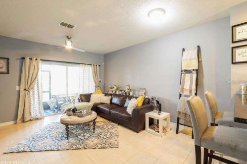 3642 Wilshire Way Rd, Orlando, FL 32829-7358