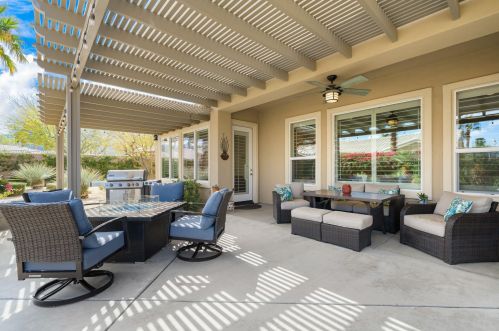 60590 Lace Leaf Ct, La Quinta CA  92253-7740 exterior