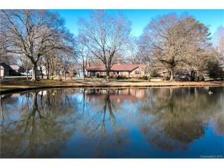 200 Hudson Dr, Harrisburg, NC 28075-9484