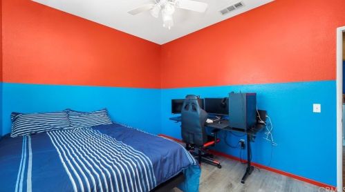 14561 Hummingbird Rd, Victorville CA  92394-7574 exterior