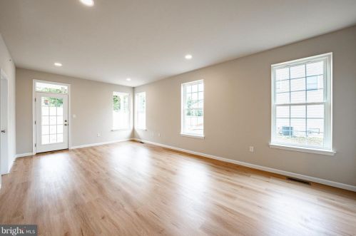 62 Helene Ct, Moselem, PA 19526-8375