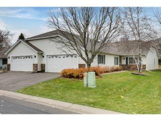 8927 Thomas Ln, Saint Paul, MN 55125-7603