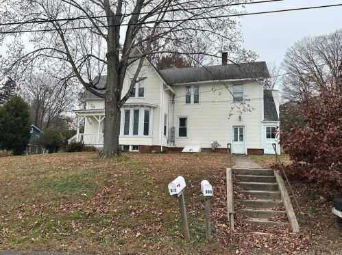 300 Terryville Ave, Bristol CT  06010-4070 exterior