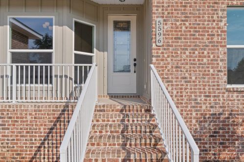 2129 Trevor Cir, Milton FL  32583-9616 exterior