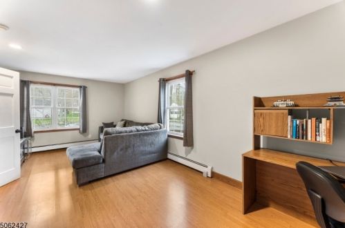 22 Glenbrook Dr, Fredon NJ  07860-6595 exterior