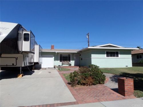 1360 H St, Ontario, CA 91762-2029