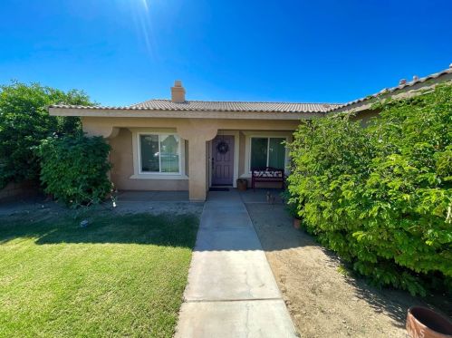 81355 Avenida Blanca, Indio CA  92201-6699 exterior