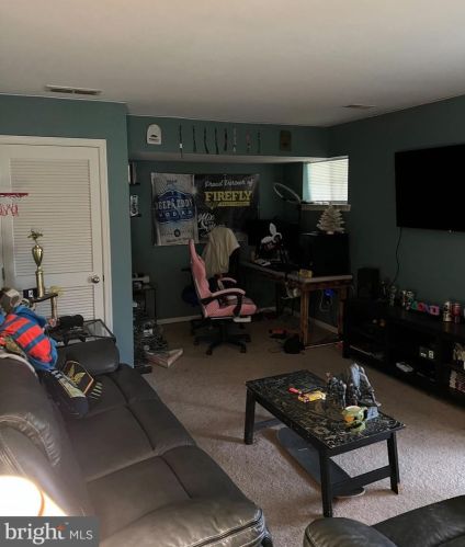 195 Sheldrake Cir, Dover DE  19904-5693 exterior