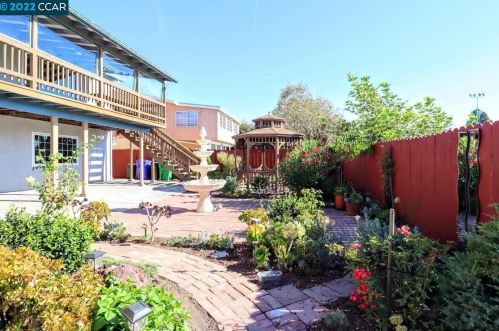 18351 Via Jose, San Lorenzo CA  94580-3063 exterior