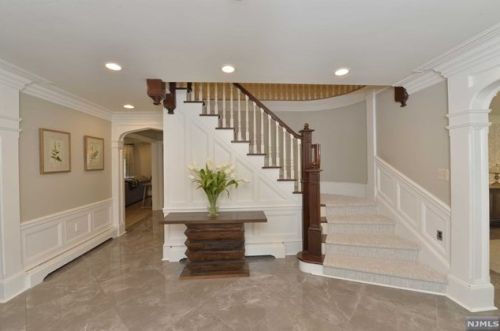 11 Glenwood Dr, Upper Saddle River NJ  07458-3303 exterior