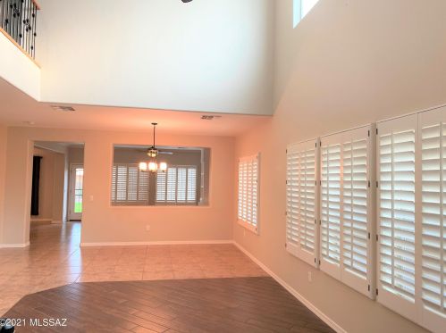 1249 Montelupo Dr, Tucson AZ  85755-8541 exterior