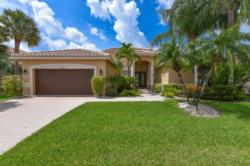 6674 Arno Way, Boynton Beach, FL 33472-7320