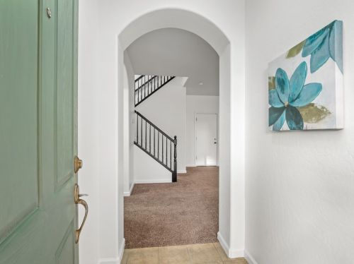 4478 Artemisa Dr, Fresno CA  93722-6450 exterior
