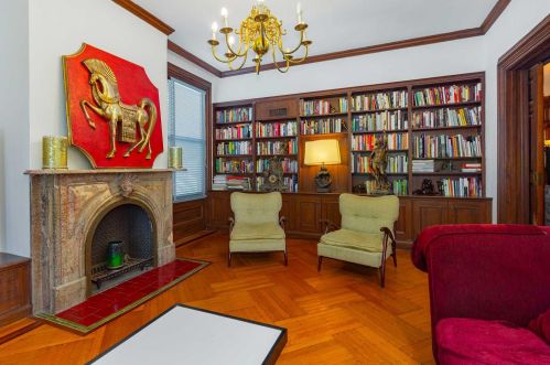 16 Garfield Pl, Poughkeepsie NY 12601-4326 exterior