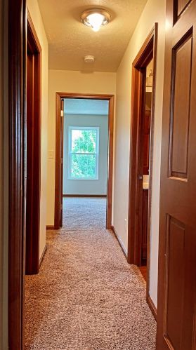 3713 Windslow Dr, Valpo IN  46383-7144 exterior