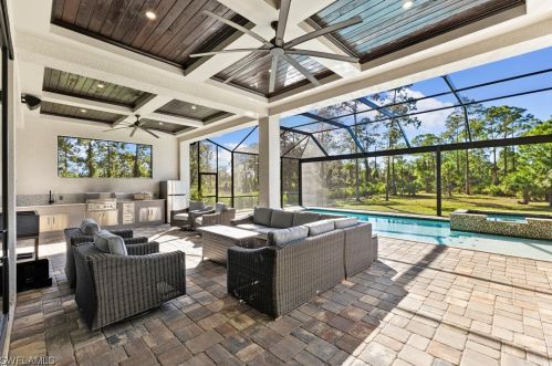 631 25th St, Naples FL  34120-1843 exterior