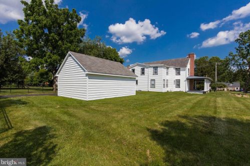 984 Lansdale Ave, Lansdale PA  19446-1620 exterior