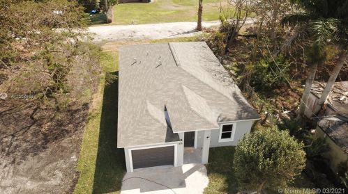 186 Annona Ave, Pahokee, FL 33476-1822