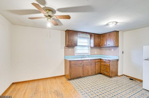 379 Princeton Ave, Rahway NJ  07065-1607 exterior