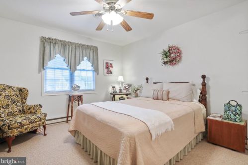 359 Nova Dr, Upton PA  17225-1545 exterior