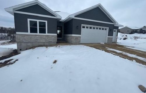 1808 Eastwood Way, Mount Horeb, WI 53572-1881
