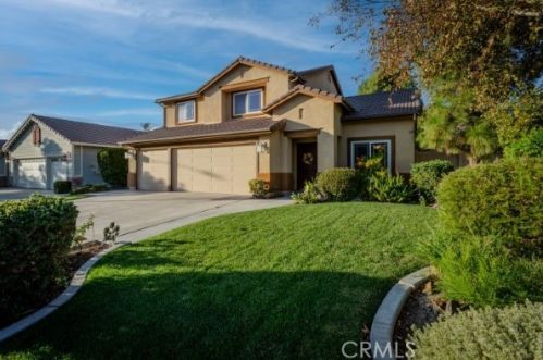 33068 Regina Dr, Temecula CA  92592-1472 exterior