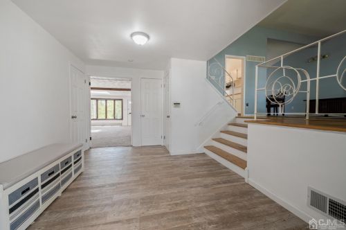 157 Cindy St, Old Bridge NJ  08857-3092 exterior