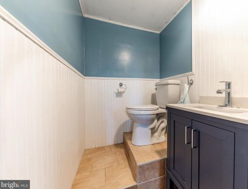 753 Devenney Dr, Gloucester NJ  08031-1712 exterior