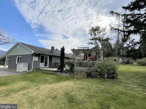 248 Hill Top Ct, Richmond National Battlefiel VA  22835-7135 exterior