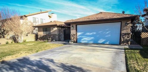 26421 Edgewater Ln, Helendale, CA 92342-7767