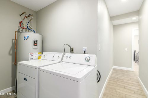 4842 20th St, Phoenix AZ  85040-2509 exterior