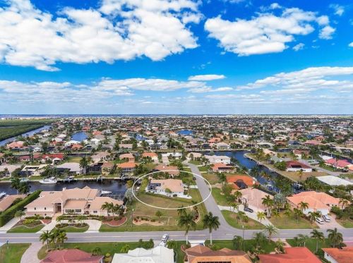 3605 Aruba Ct, Punta Gorda FL 33950-8121 exterior